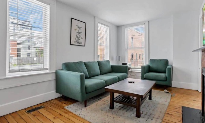 German Village House | The Lantern -German Village Updated 2 BR +Parking