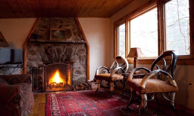 Blakeslee Cabin | The Lehigh Cabin - Riverfront Escape- 1 mile private river