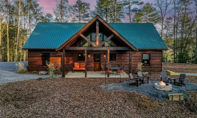 Ellijay Cabin | The Liberty Lookout II