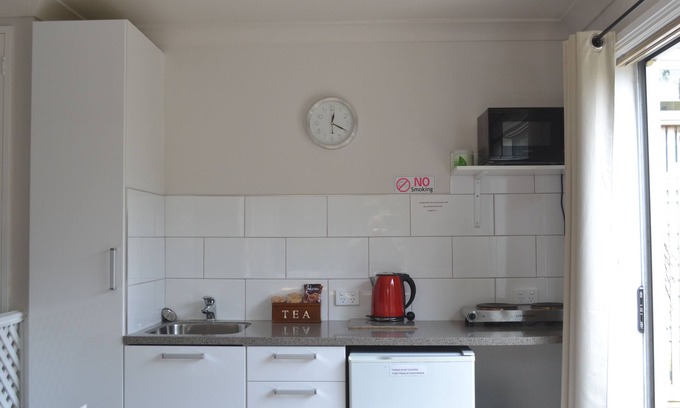 Torbay Apartment | The Lighthouse