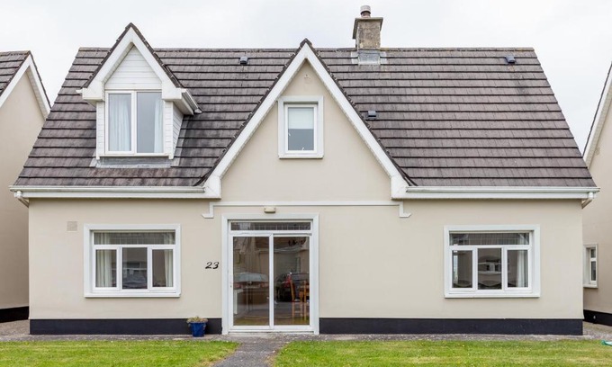 Lahinch House | The Links 23