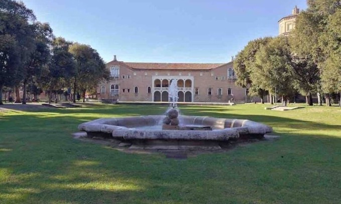 Ravenna House | The Little House in the Circle
