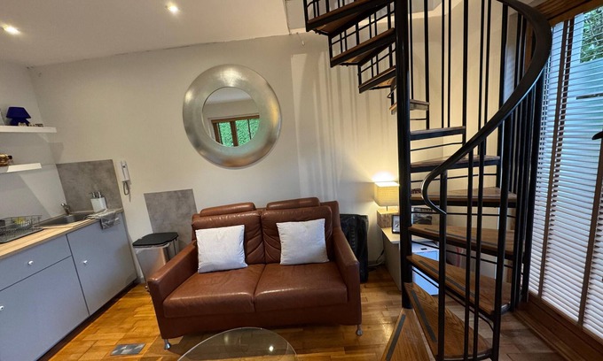 Malahide House | The Lodge