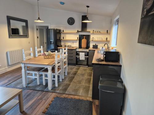 Tudenham Apartment | The Lodge