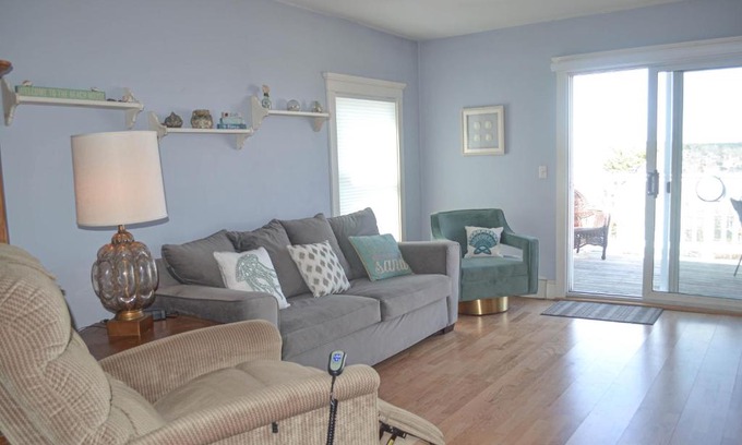 Ogunquit Apartment | The Lookout #210