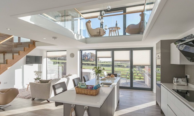 Ticknall Cottage | The Lookout - UKC3846
