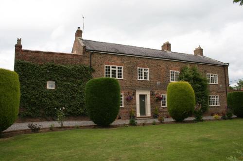 Linton-on-Ouse Bed & Breakfast | The Manor Guest House
