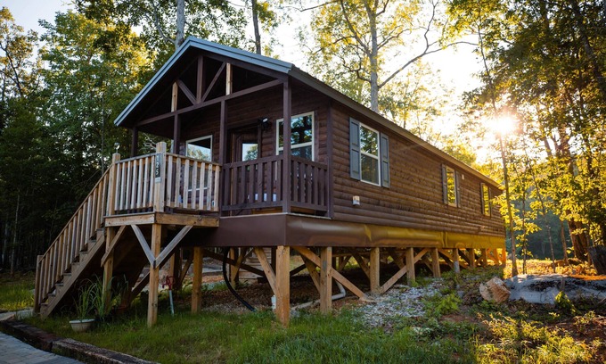 Park City Cabin | The Maple Retreat-Log Cabin