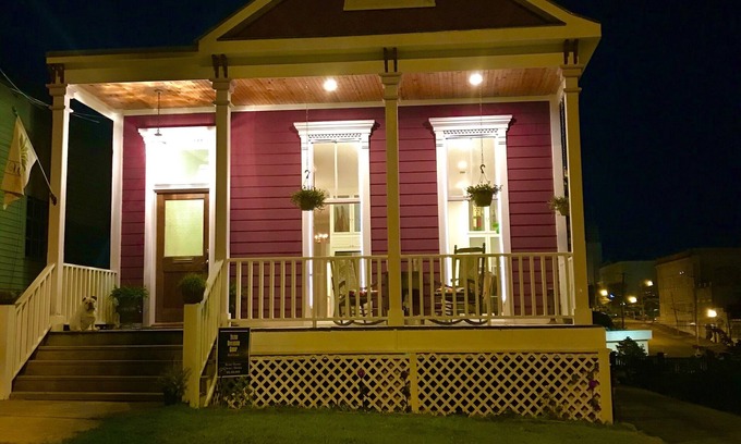 Vicksburg House | The Massey’s on Grove Unit2 - River Views Historic Downtown Vicksburg