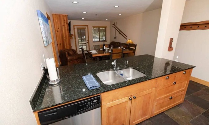 Kirkwood Condo | The Meadows-Large 2 Bdrm Family Condo in Kirkwood
