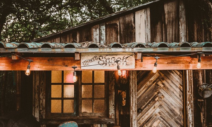 Elmo Cabin | The Miner's Shack at Prayer-E-Land