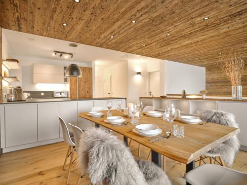 Tauplitz Apartment | The Mountain Hideaway 211 by AA Holiday Homes SKI IN SKI Out Die Tauplitz