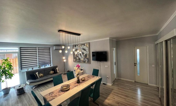 Baia Mare Apartment | The Nest Apartment