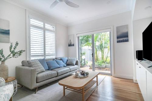 Newtown House | The Newtowner - In The Heart Of Newtown!
