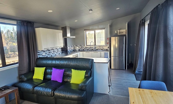 Lowburn House | The Not so Tiny Home. A quiet retreat in the heart of Central Otago, New Zealand