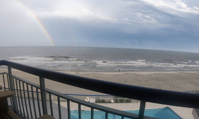 Cherry Grove Beach Condo | The Oceans #612 North Myrtle Beach, SC Beautiful Oceanfront Condo
