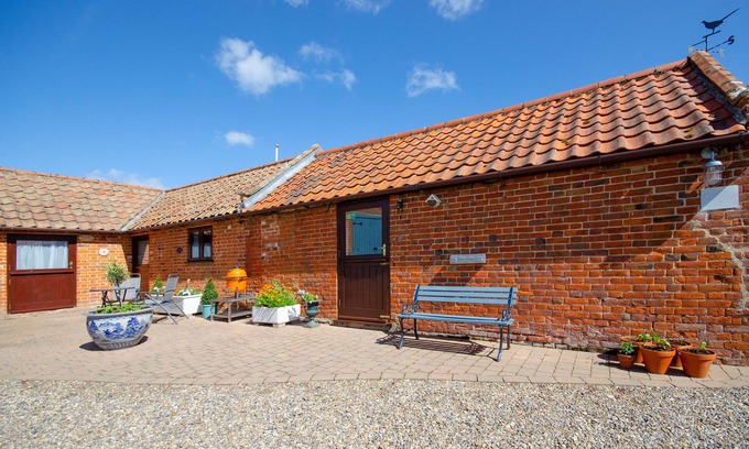 Great Yarmouth House | The Old Bakery - One Bedroom House, Sleeps 2