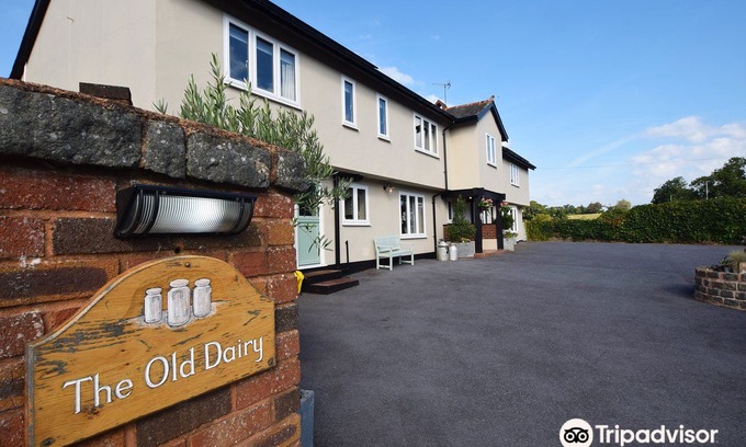Lympstone Hotel | The Old Dairy B&B