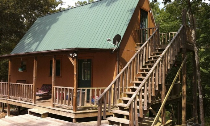 Murfreesboro Cabin | The Old Factory Getaway: Experience Life on the Little Missouri River