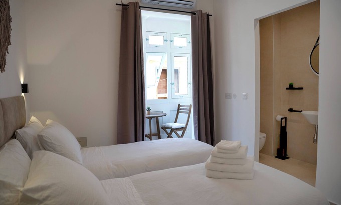 Birgu House | The Olive 3 - Traditional Maltese Accommodation - 2 Bedrooms With Ensuite