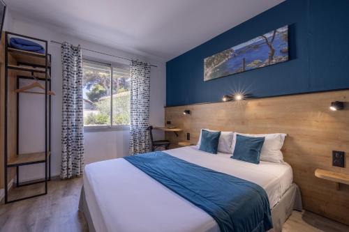 Fos-sur-Mer Hotel | The Originals City, Hôtel Azur, Fos-sur-Mer