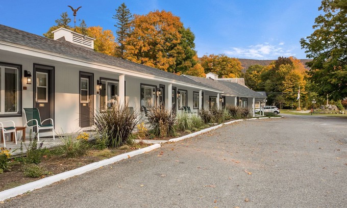 Manchester Center Hotel | The Palmer House Resort, Ascend Hotel Collection