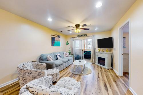 Rehoboth Beach Apartment | The Palms - 36507 Palm Dr #2203