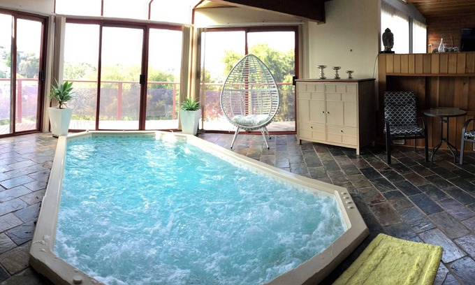 Highton House | The Perfect Getaway. Includes Indoor Swimming Pool, Located on the Barwon River