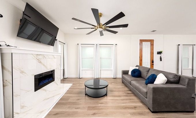 Highland Park House | The Perfect Getaway! Insta:Thewhitehouse.