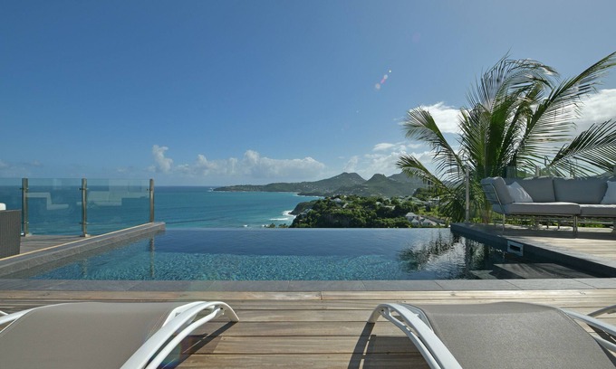 Corossol House | The Perfect View of Anse de Cayes/St Jean Beach