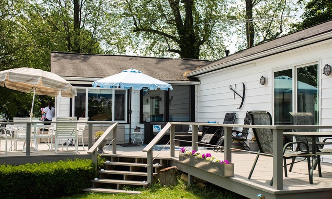 Wolcott House | The perfect waterfront getaway with endless views!