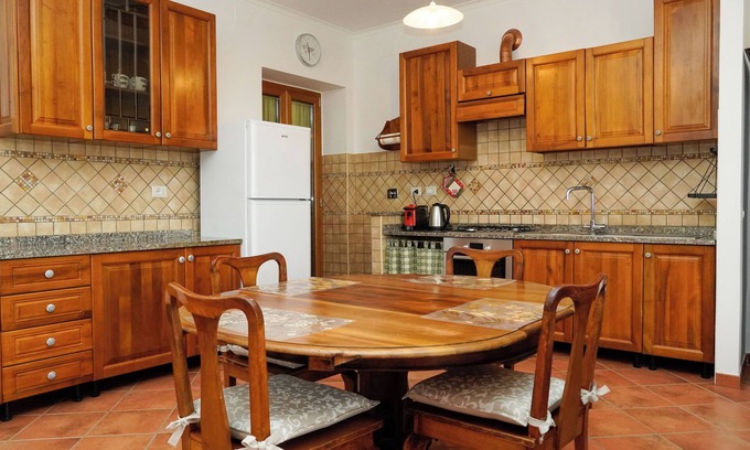 Velletri Apartment | The Philosopher's Abode - by GiamaTour