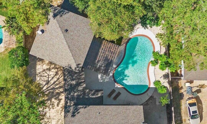 Oak Ridge North House | The Pines I Theater Room I Private Pool | BBQ