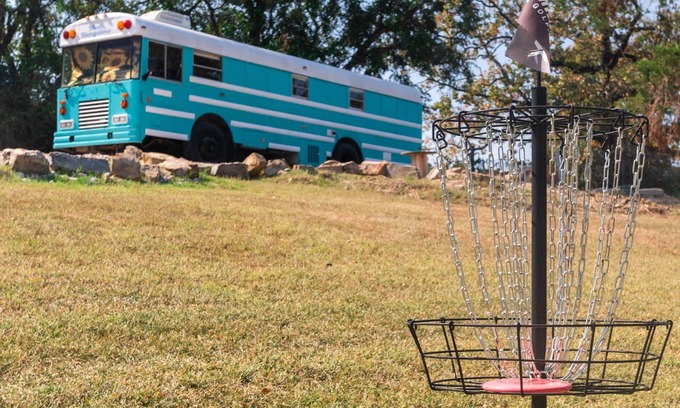 Ferndale House | The Pinnacle Mountain Bus Stop ~ Fire pit, Frisbee Golf, Baggo, Hammock
