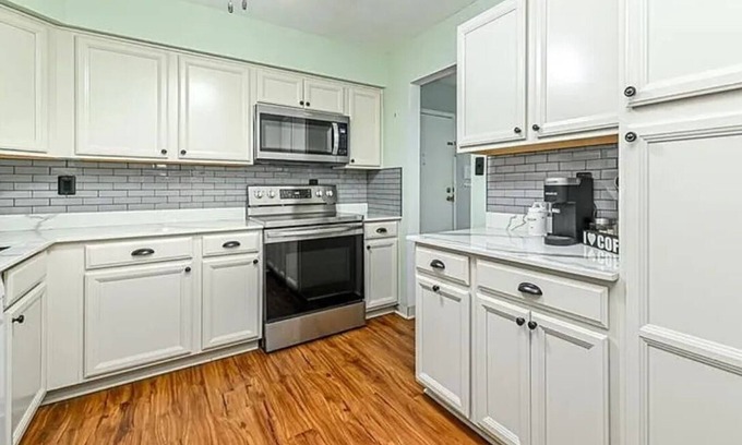 Ingomar Apartment | The Pittsburgh Nest