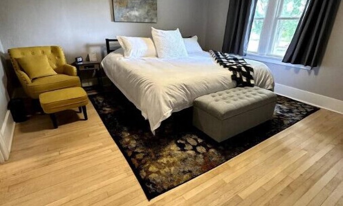 Moorhead House | The Plex-508n