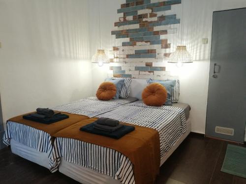 Se House | The Portuguese Element