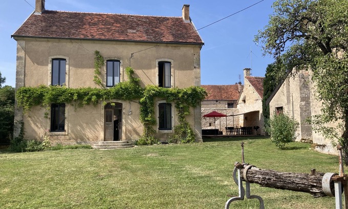 Touillon House | The Presbytery, Spacious Family Home for 10 People, 4 Bedrooms