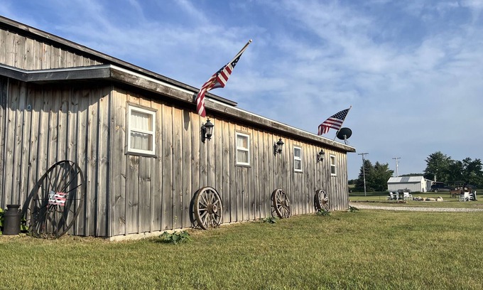 Manton House | The Puffer Ranch nested in the country side with many adventures minutes away!