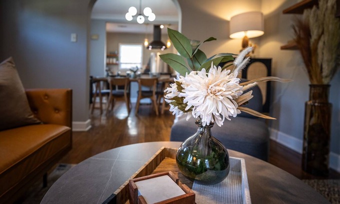 Vollintine-Evergreen House | The quaintest, beautifully updated 1920's Mid-Century Boho Bungalow in Memphis