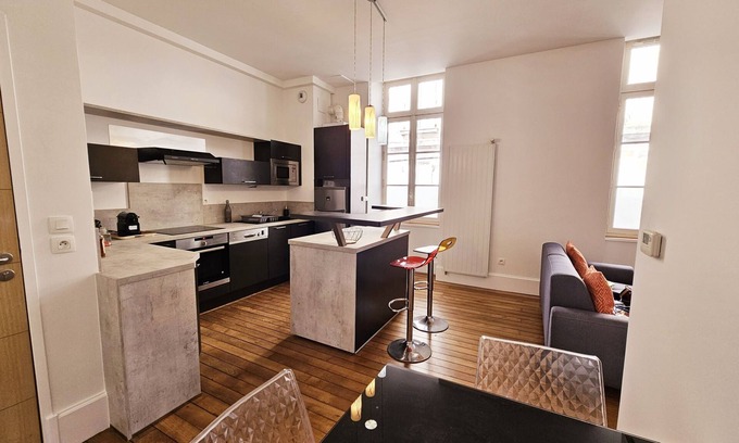Angouleme Apartment | The quiet and spacious heart of Angoulême