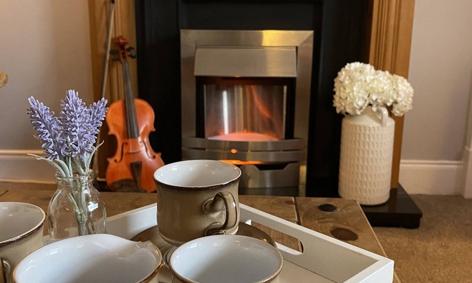 Edzell Apartment | The Ramblers Rest - recently renovated, pet friendly, close to amenities/walks.