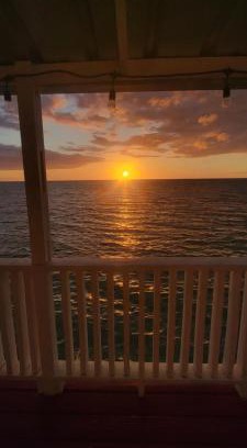 Pedernales House | The Red Door Beach House, Buye Beach