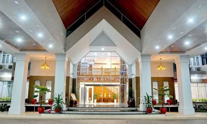 Nyaung-U Hotel | The Regency Hotel