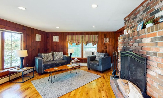 South Sanford House | The Retreat at Little Pond