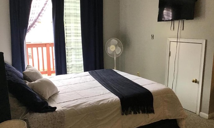 Newport News Bed & Breakfast | The retreat