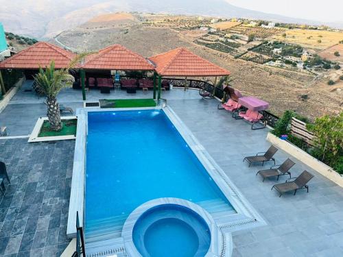 Suwailih Ski Chalet | The Royal Chalet