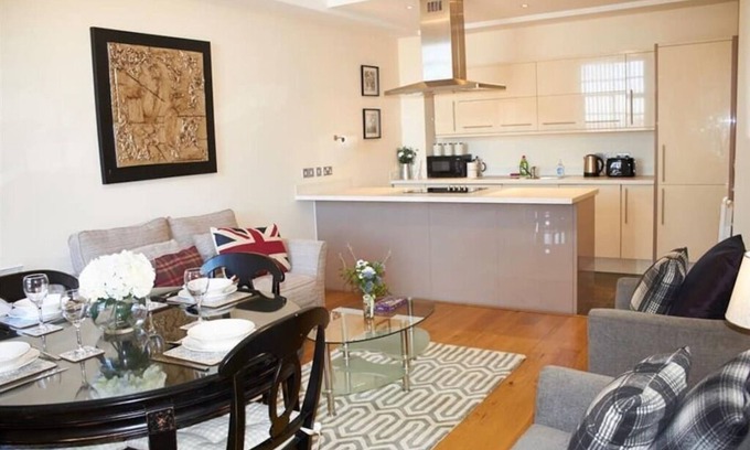 Southport Apartment | The Seascape Suite Su