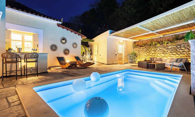 Kalamata House | The Secret Garden - Courtyard & Private Pool Villa
