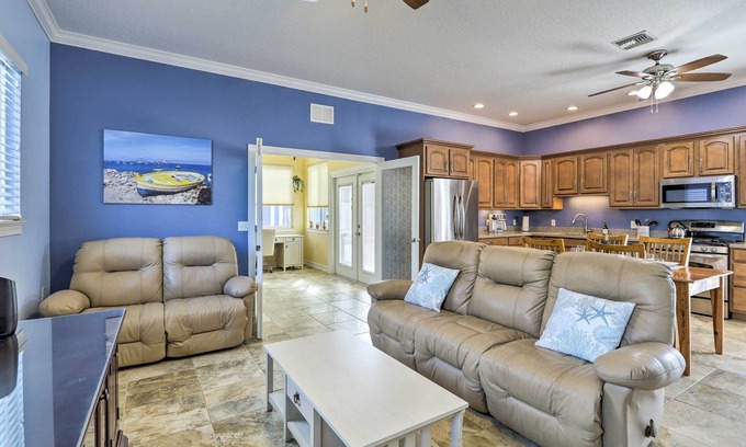 Titusville House | 'The Shell House' in Titusville: Pool, Golf Access